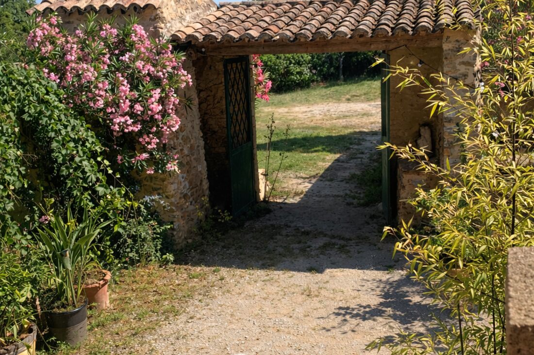 Chambres Hotes Ardèche 07 Le Mas d'Eylieux - 6 gîtes jusqu'à 25 personnes